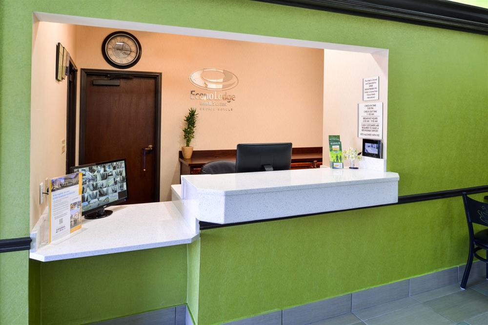 Econo Lodge Inn & Suites Shelbyville Eksteriør bilde